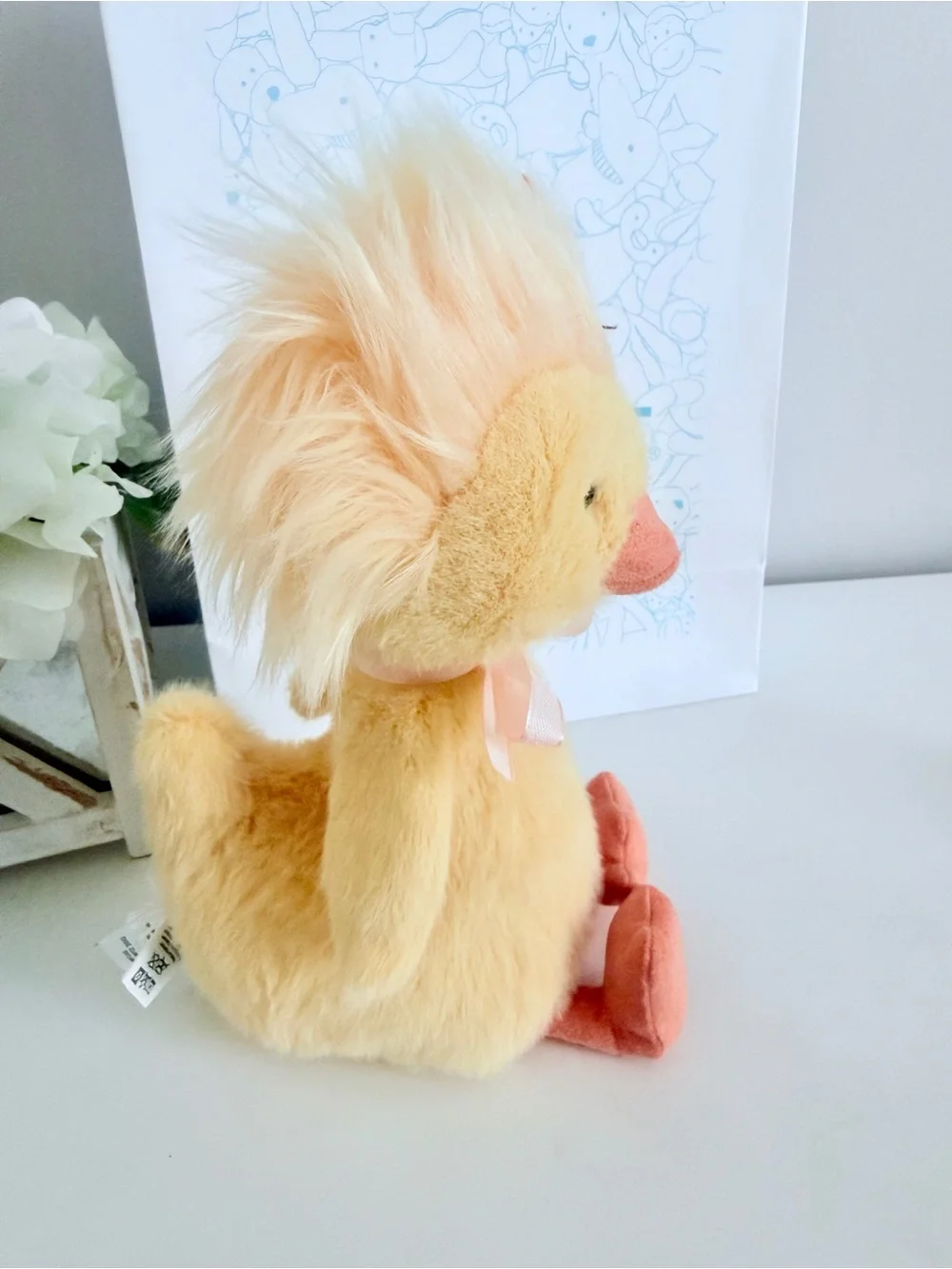 Jellycat Dorit Duckling w/ Removable Bow - BNWT Fast Shipping!